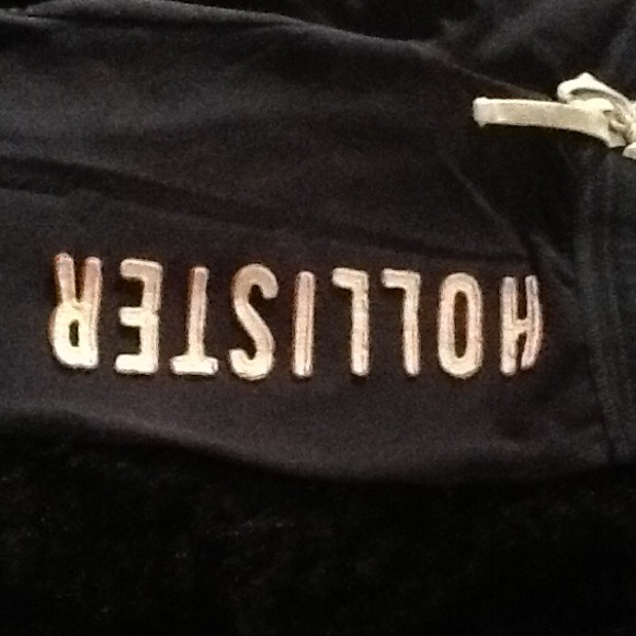 blue and gray hollister sweatpants(2) both small