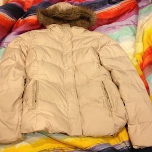 Calvin Klein beige coat. Very warm!