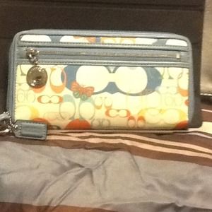 ****REDUCED****Coach..never used