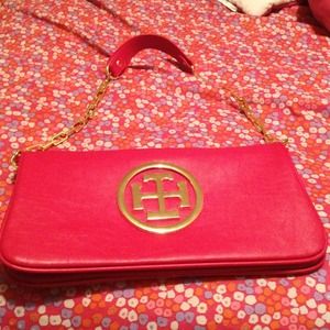 Cute red clutch⛔trade⛔