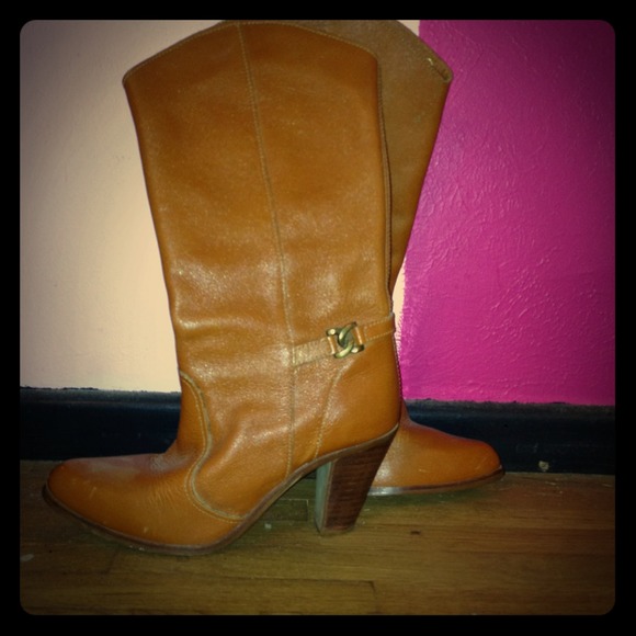 Heeled riding boots - Picture 1 of 3