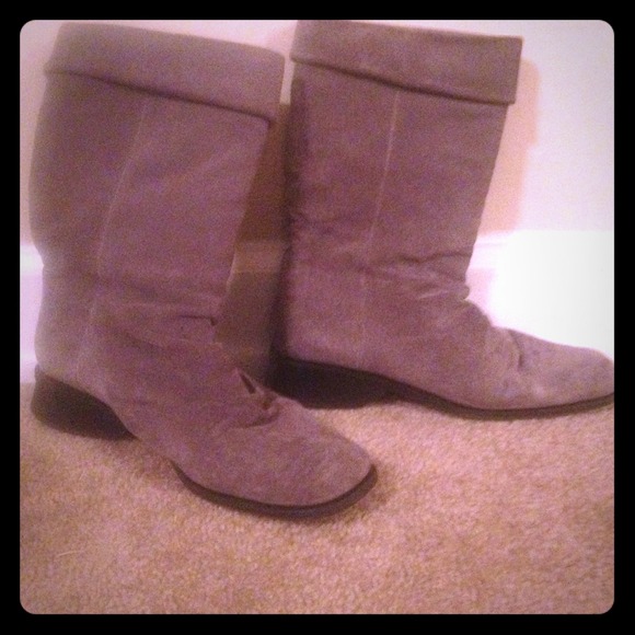Gray Leather boots 9M
