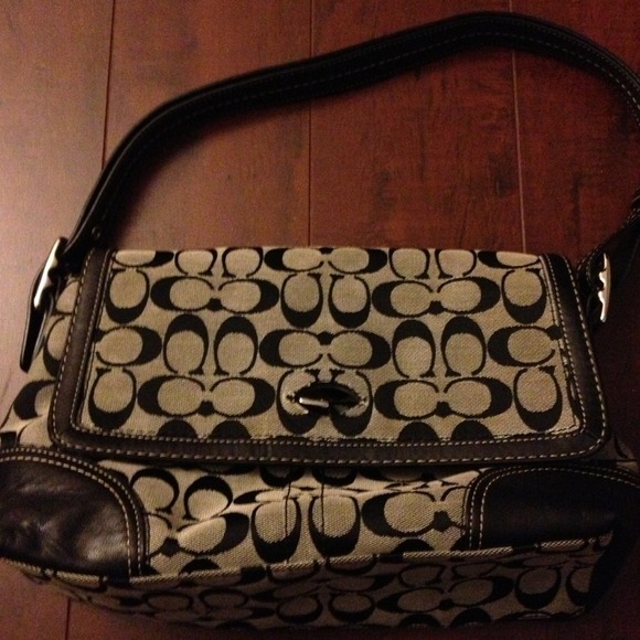 Coach signature handbag