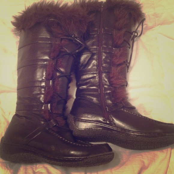 (8) Sweet Brown Zip & Lace up Boots!!!