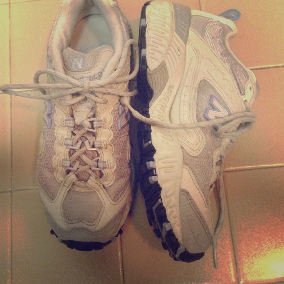 ⛔BUNDLED ⛔New Balance tennis shoes⛔