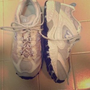⛔BUNDLED ⛔New Balance tennis shoes⛔
