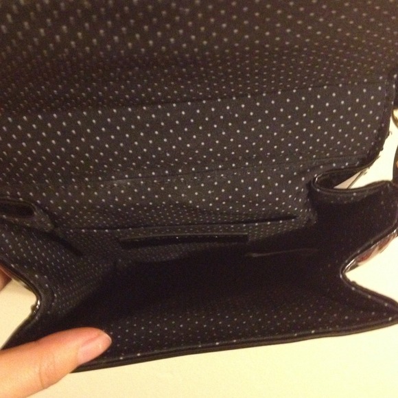 Forever21 Black purse - Picture 3 of 3