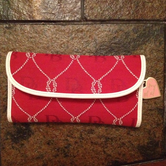 Dooney & Burke clutch wallet