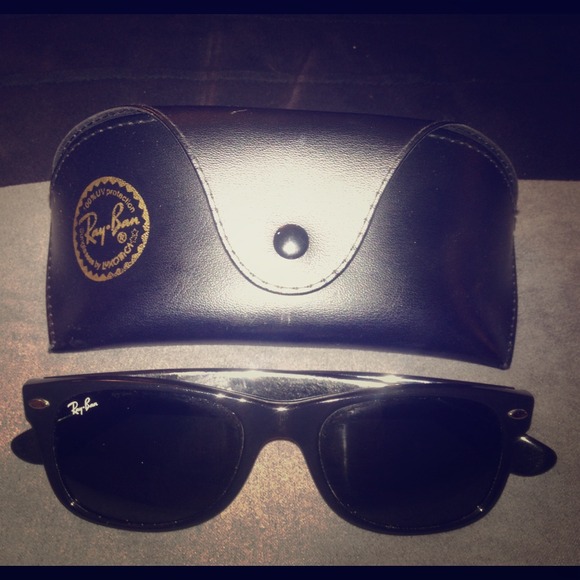 Like new wayfarer 901!! Ray Ban .