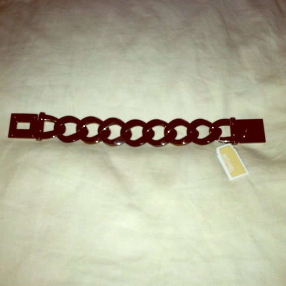 Never been worn Michael Kors chain link bracelet