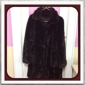 PORTRAIT Fur Coat w/ Headpiece