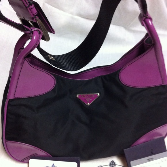 🌹🌻S O L D 🌻🌹- AUTHENTIC PRADA Tessuto HoboBag - Picture 3 of 3