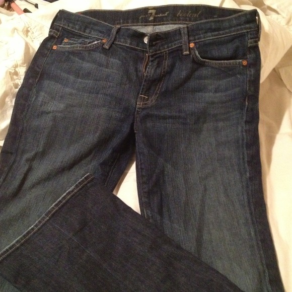 7 For All Mankind - Picture 2 of 4