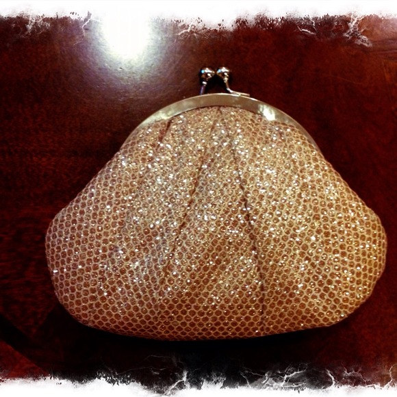 Glamorous Clutch/Shoulder Bag - Picture 2 of 3