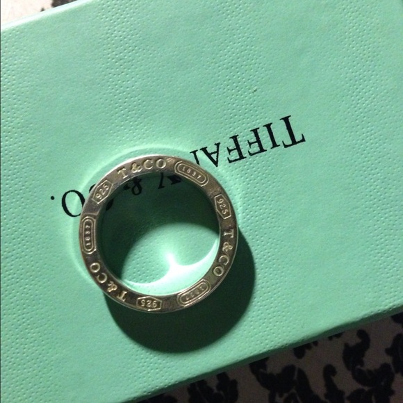 Tiffany & Co. Jewelry - 🔴Hold🔴Tiffanys Tiffany & co 6.5 band ring