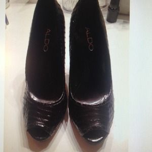 ALDO Python Snake Skin Peep Toe Classic Pumps 37