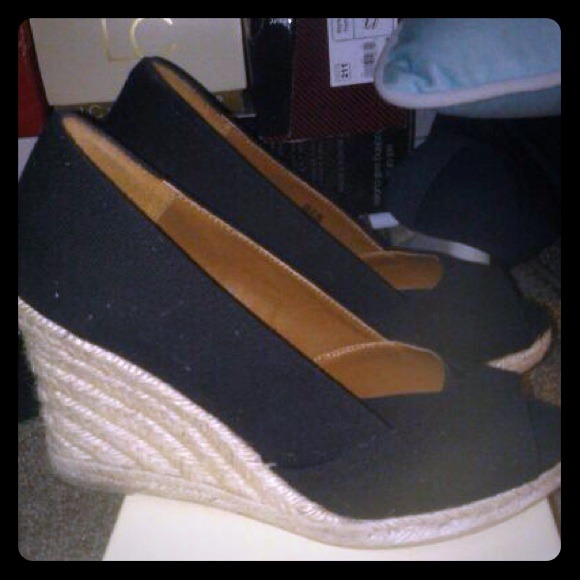 Sonoma Wedges(black part:canvas material)💥REDUCED