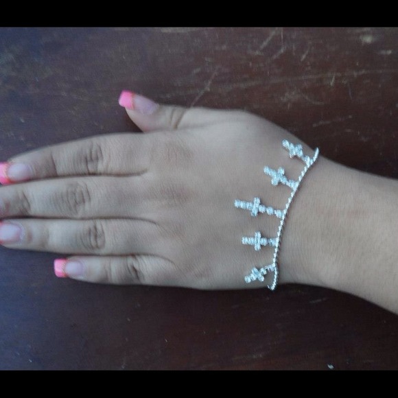 Cross rhinestone bracelet