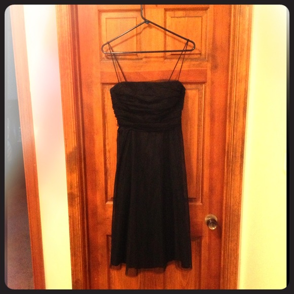 Jessica Howard Black Dress