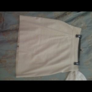 Sold! A STEAL - LOWERED PRICE!! Tahari lined skirt