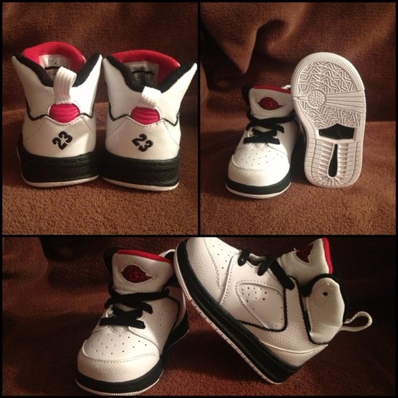 Shoes - SOLD! Jordan, sixty club