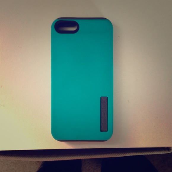 Incipio IPhone 5 Case