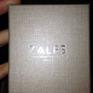 Zales and juicy couture empty boxes