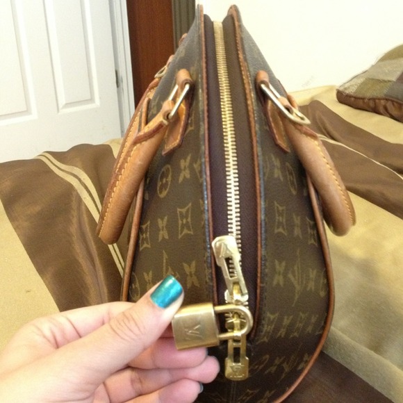 ❌SOLD❌ - Picture 2 of 4