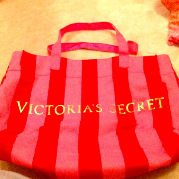 Sold Large vs tote