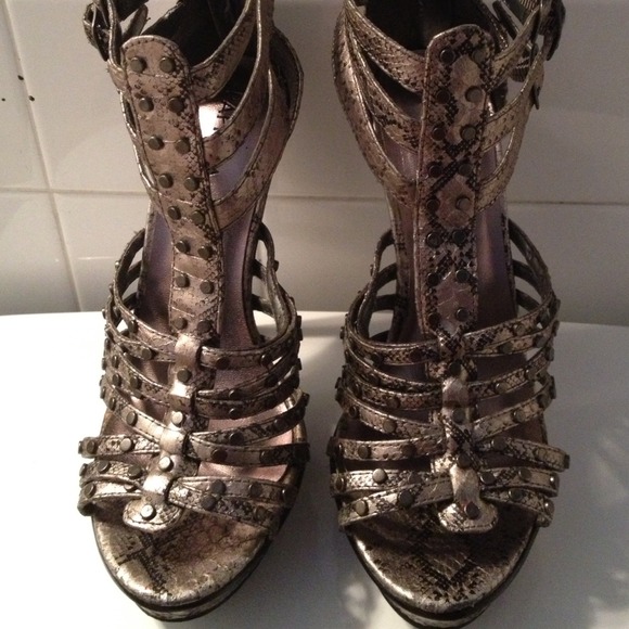 Platform heels