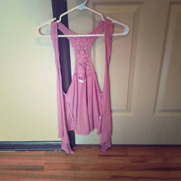 Sleeveless cardigan