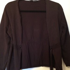 Light weight sweater with satin ribbon tie