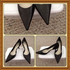 Black leather Nine West shoes