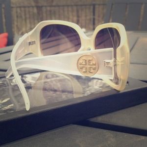 ******** TRADED*********