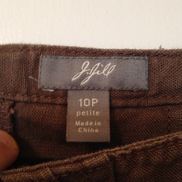 Linen pleated skirt. - Picture 2 of 2