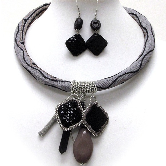 Gray & black set