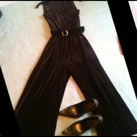 VELVET Choco brown JUMPSUIT. TIMELESS! Vavooom! - Picture 2 of 4
