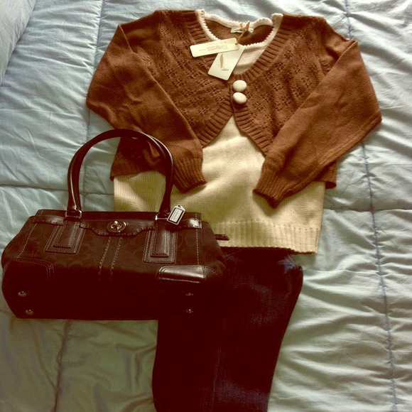 BROWN & BEIGE SWEATER FROM ASIA