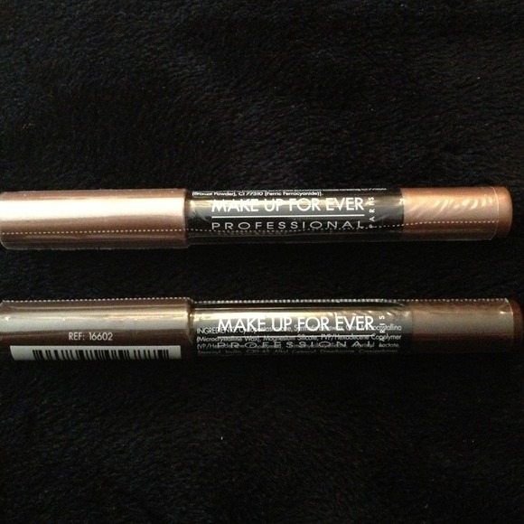 Make Up For Ever Aqua Shadows