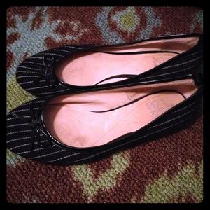 ❌ SOLD❌ Pinstripe ballet flats