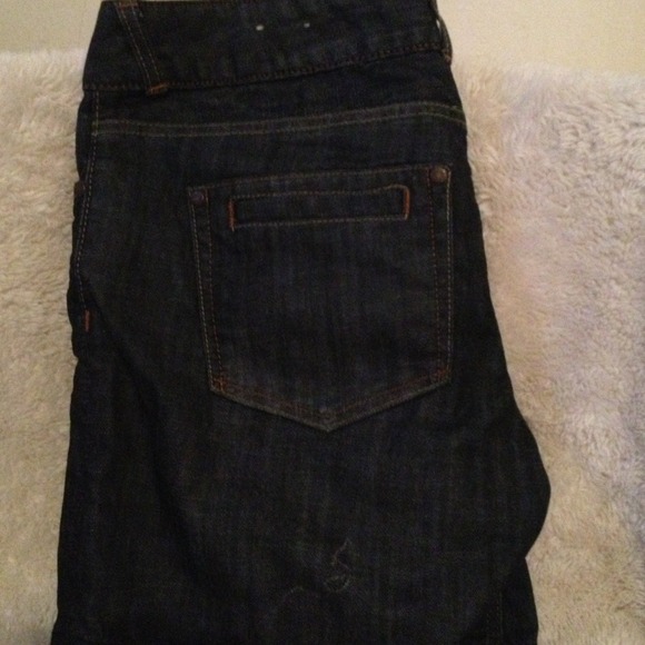 Guess shorts - Picture 3 of 4