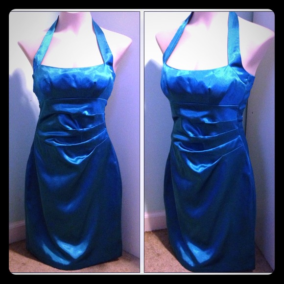 Pretty Blue Halter Knee-Length Dress - Picture 1 of 4