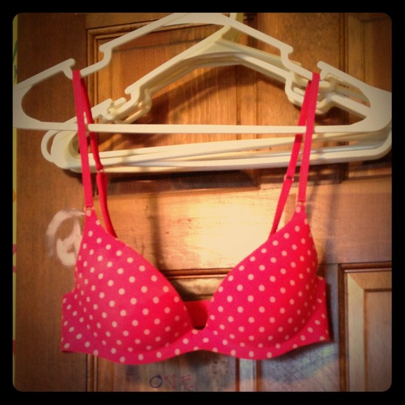Vs pink polka dot bra