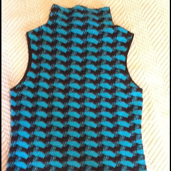Sleeveless tunic .....Reduced!
