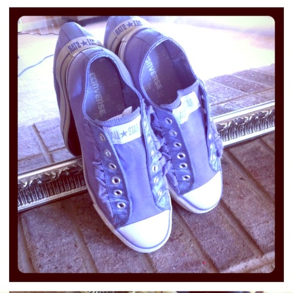 All star ruffled slip on converse