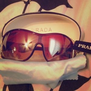 Authentic Prada Sunglasses 😎