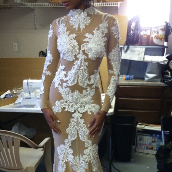 Handmade vintage gown One of a kind - Picture 3 of 3