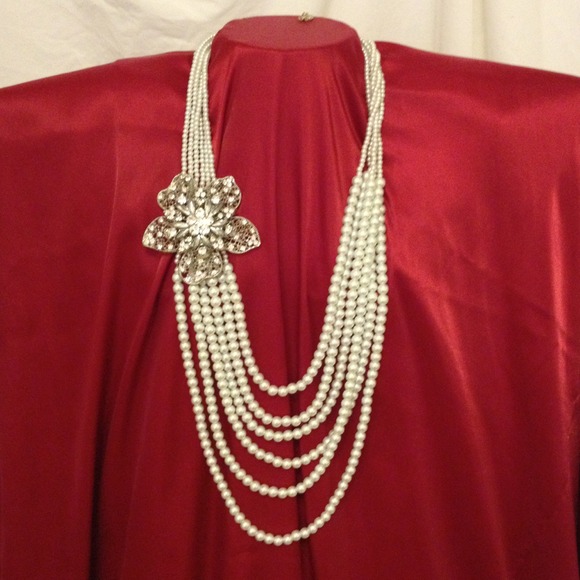 Gorgeous necklace