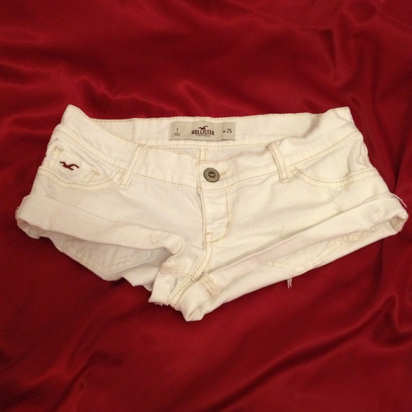 Hollister short