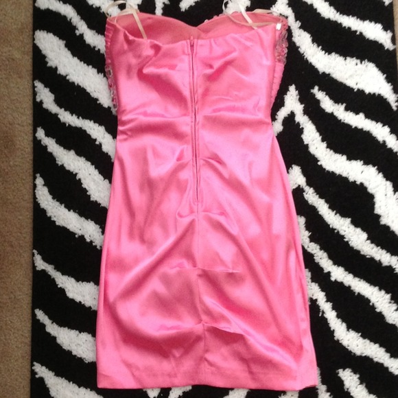 👗Prom Dress - Picture 2 of 3